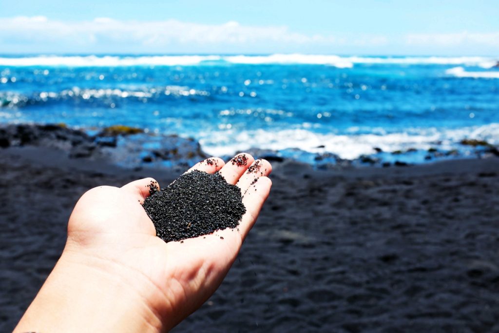 Black Sand of Safaga: Unique Mineral-Rich Red Sea Beach