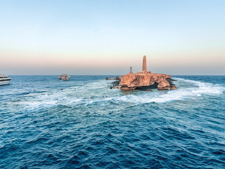 Brothers Islands : Unique Red Sea Diving Adventure